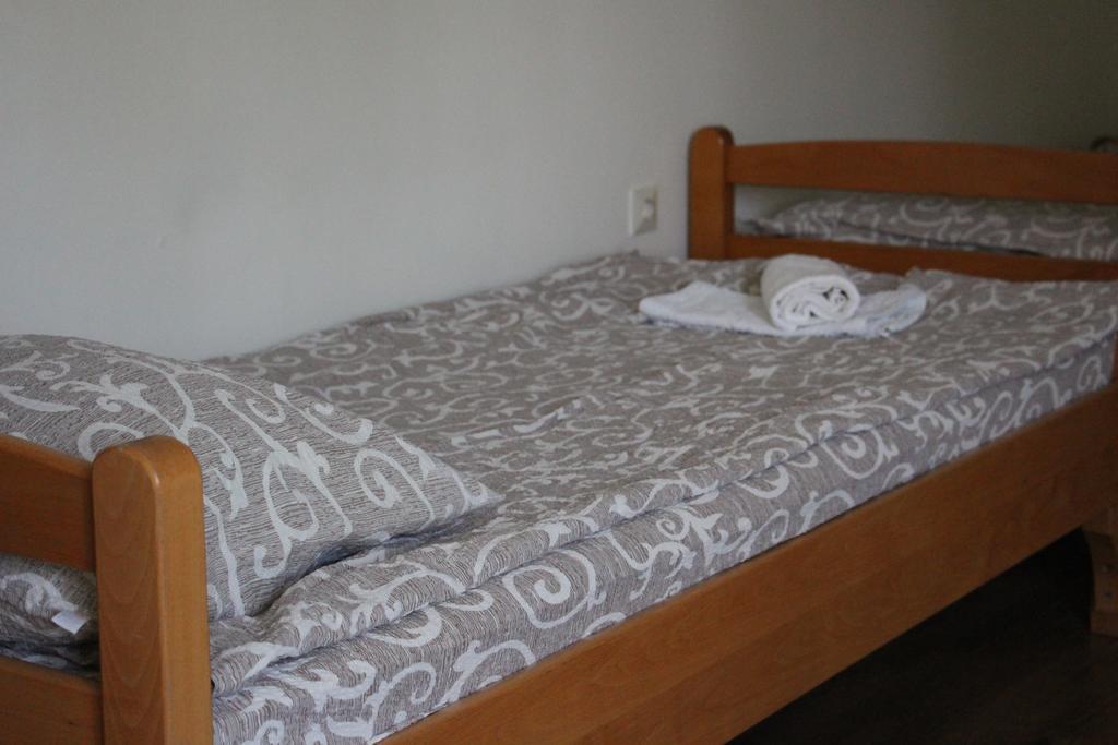 Hostel S โนวีซาด ภายนอก รูปภาพ